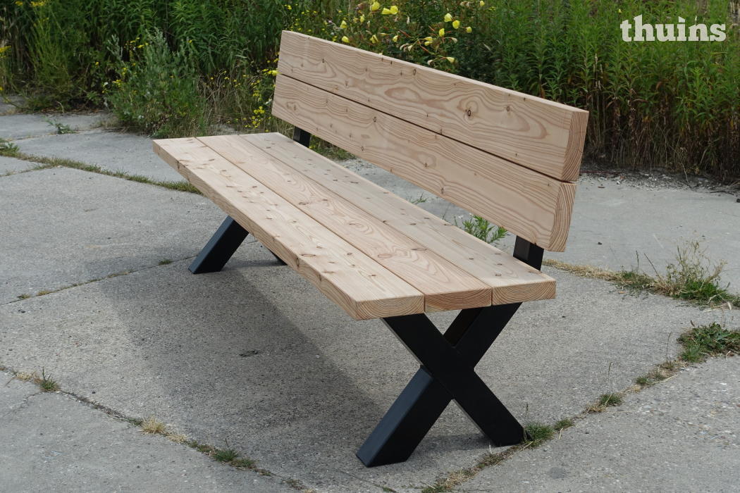 De stalen kruispoten staan super strak en zijn onderhoudsvrij!