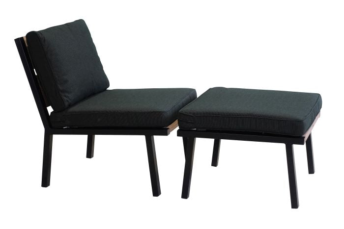 Douglas houten hocker en loungestoel met bijpassende loungekussens